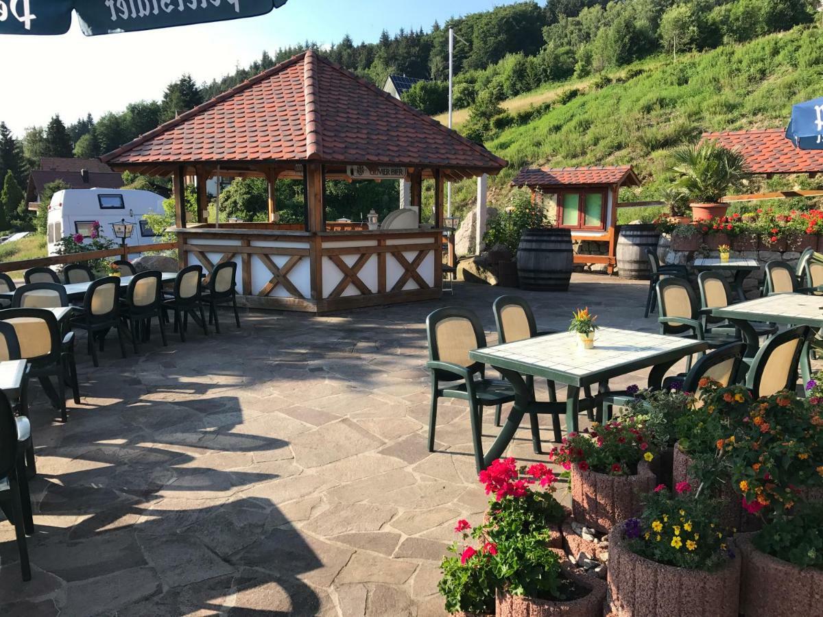 Hotel-Berggasthof Schwarzwaldperle Sasbachwalden Exterior foto